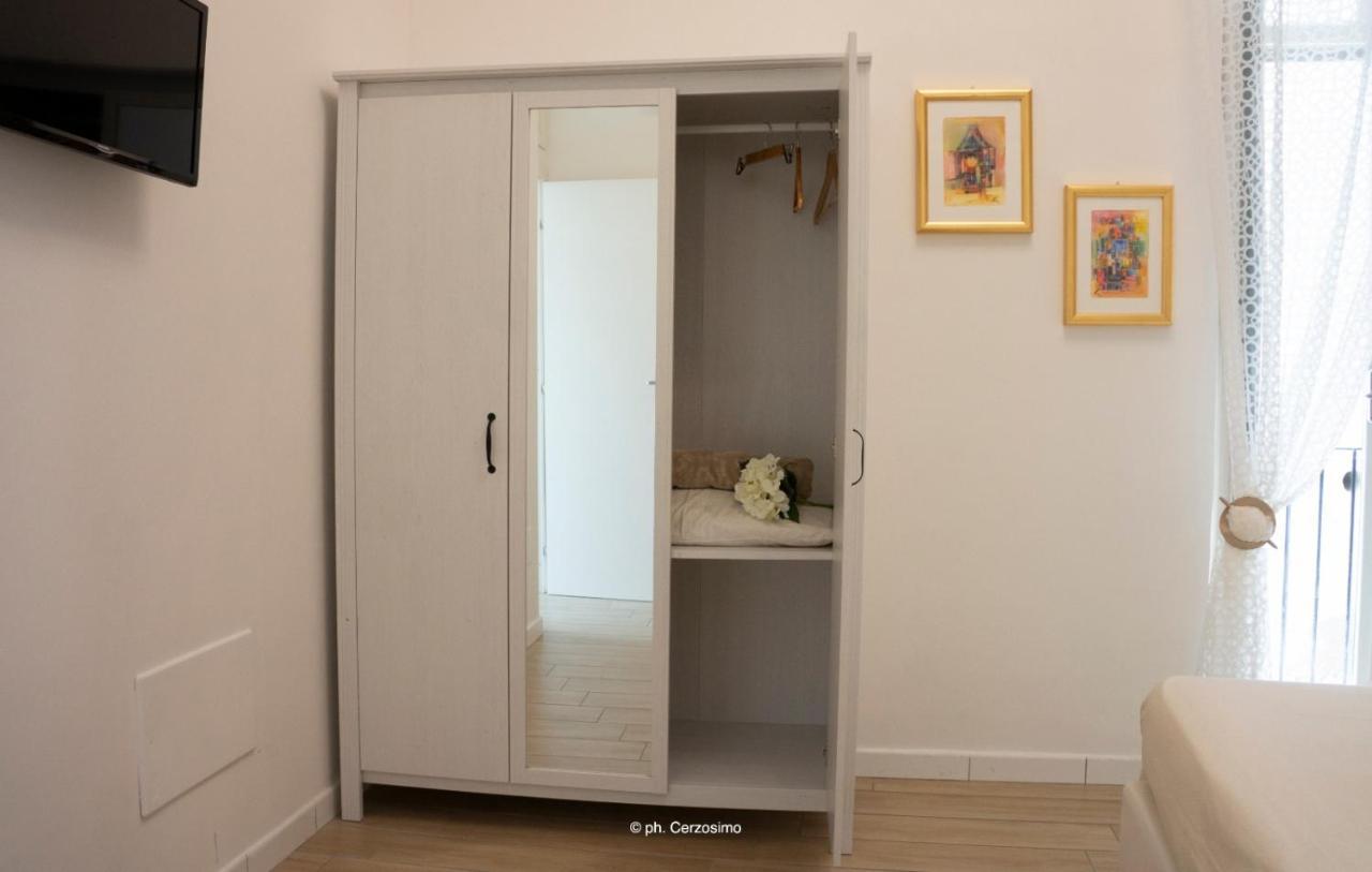 Sirene D'Amalfi Apartment Salerno Bagian luar foto
